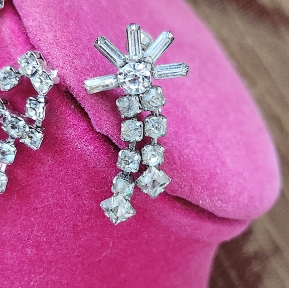 Vintage Silver Tone Rhinestone Drop Earrings Set - Picture 3 of 9